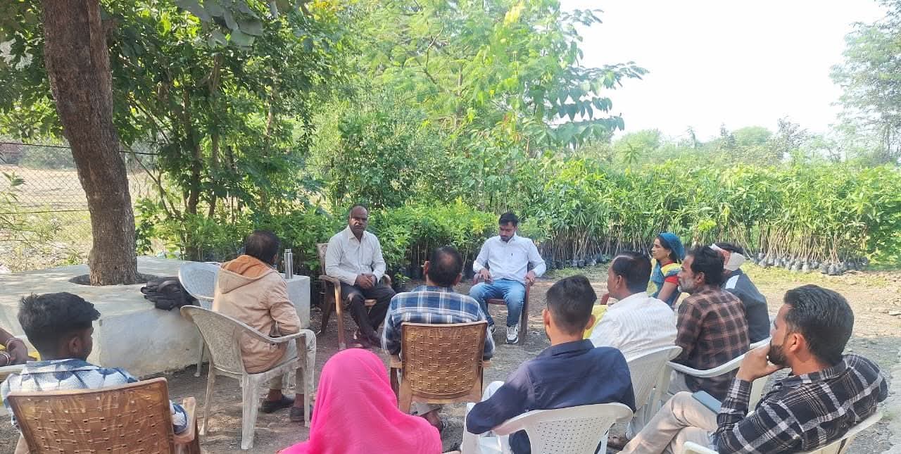 बीज उत्पादन पर प्रशिक्षण कार्यक्रम