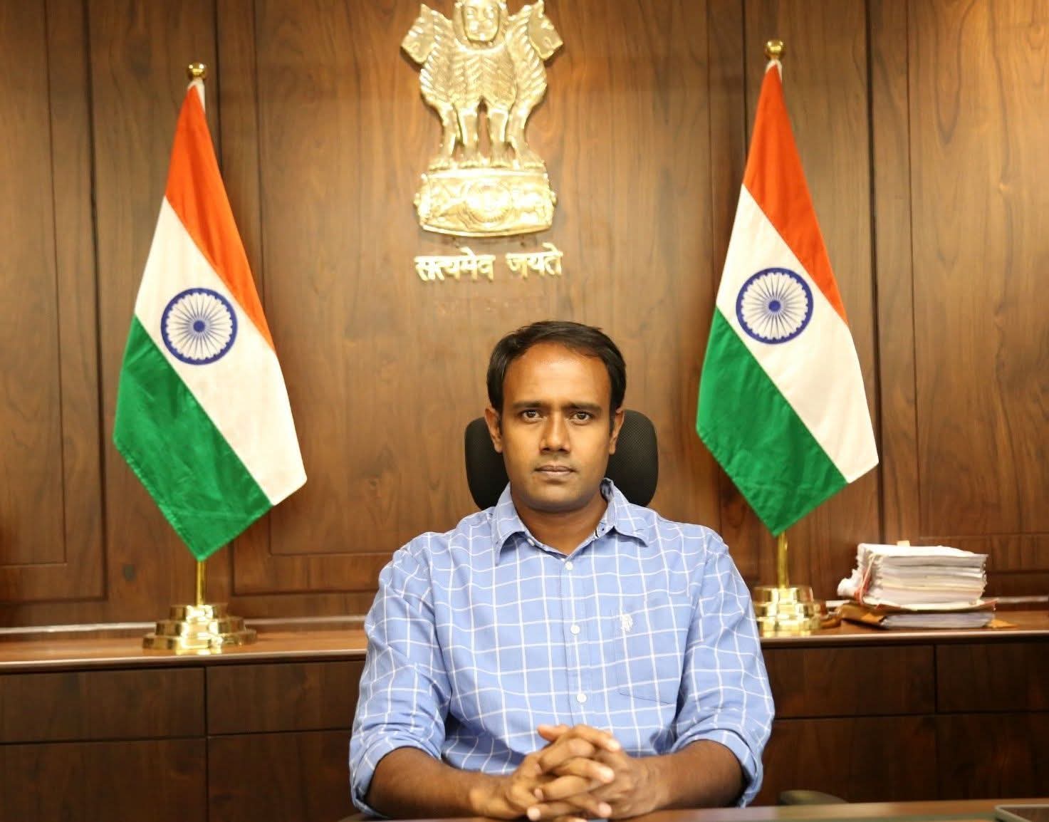 संभाग कमिश्नर के प्रभार में होंगे कलेक्टर  संदीप जी आर